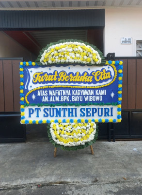 Papan Bunga Duka di Cisempur