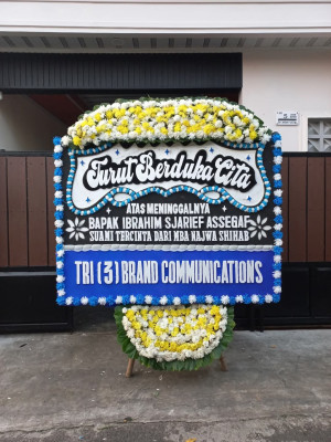 Papan Bunga Duka di Cisempur
